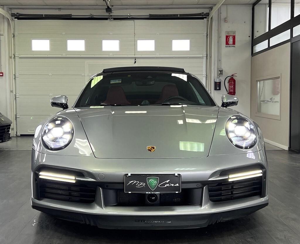 Porsche 911 992 Coupe 3.7 Turbo S auto