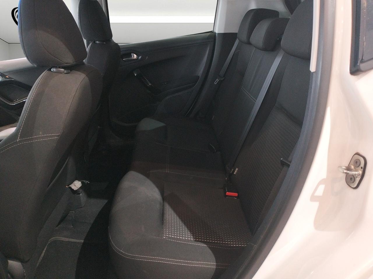 Peugeot 208 5p 1.6 bluehdi Allure 100cv