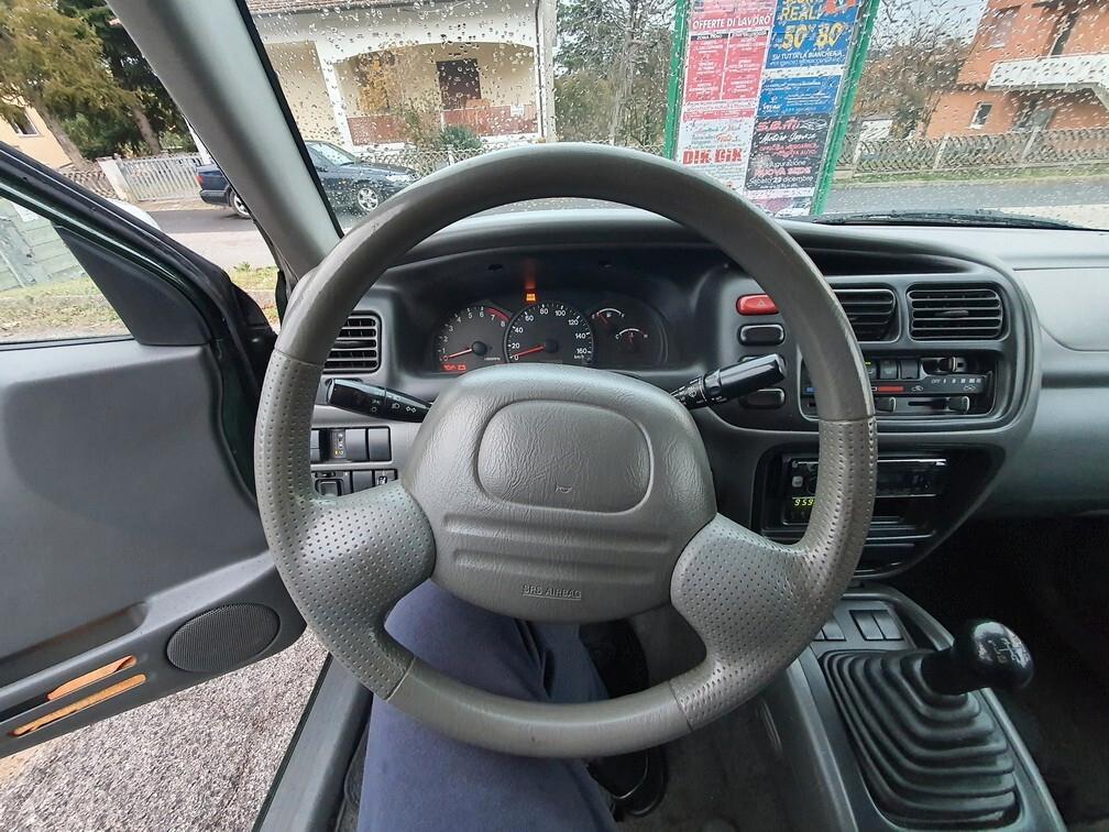 Suzuki Grand Vitara 1.6i 16V 4x4 3p. Cabrio GPL