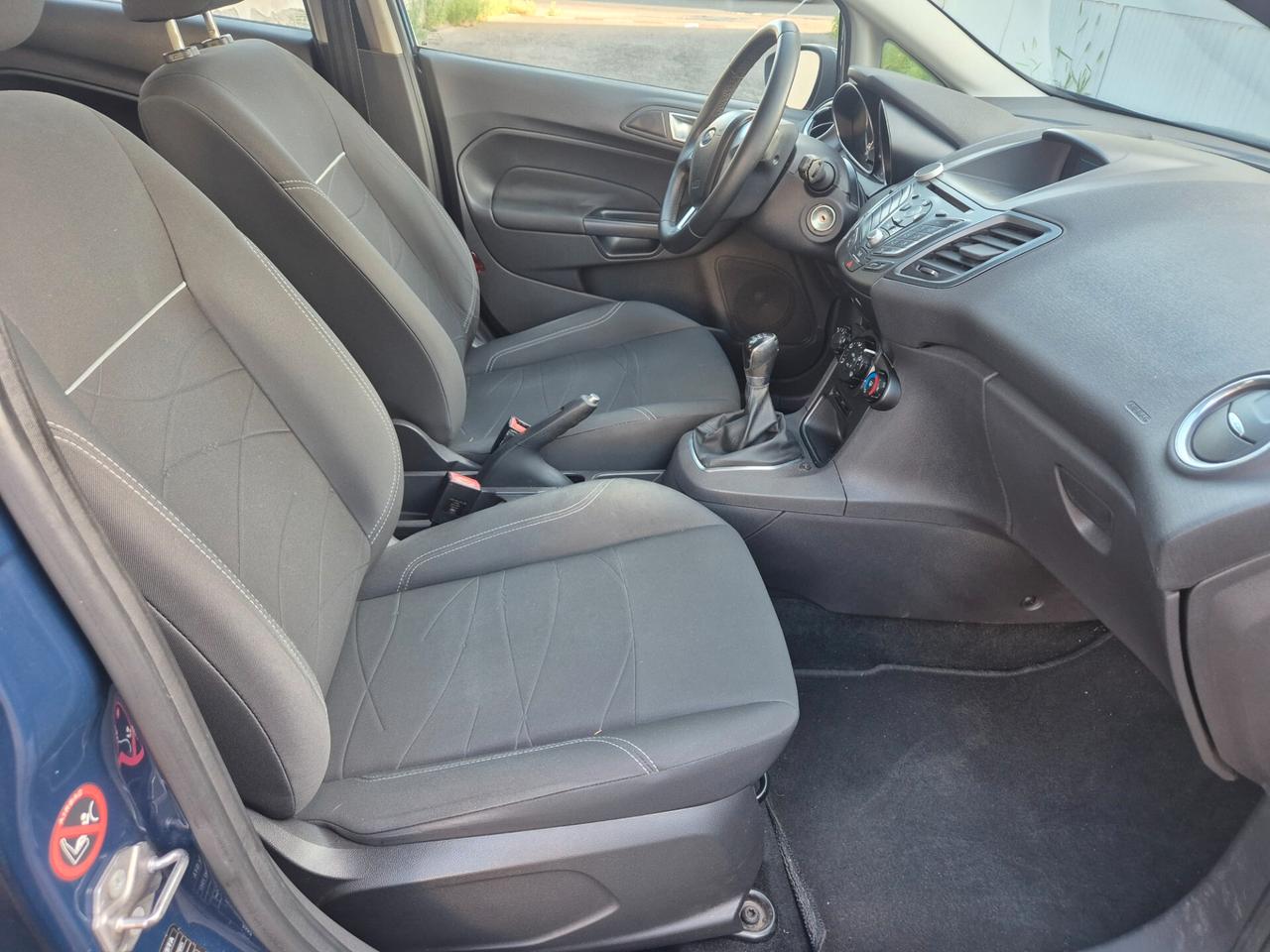 Ford Fiesta 1.5 TDCi 75CV 5 porte Black & White Edition