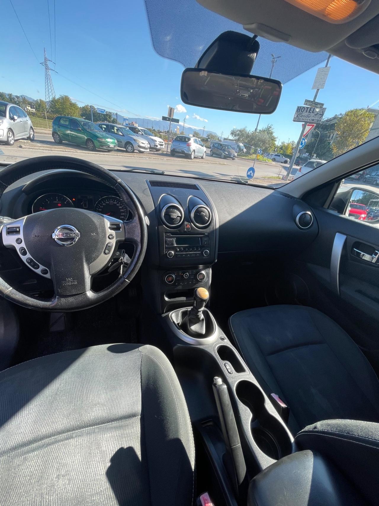 Nissan Qashqai 1.5 dCi DPF Tekna