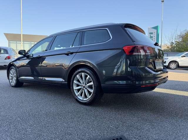 Volkswagen Passat Variant Variant 2.0 tdi Business 122cv dsg IVA