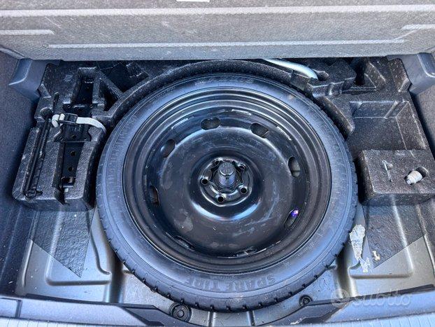 VOLKSAWAGEN T ROC 4 MOTION 4X4 ADVANCER EURO 6B