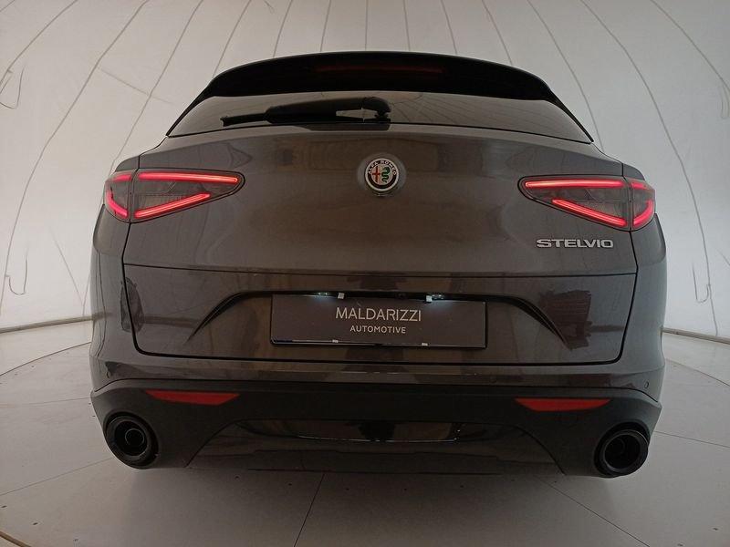 Alfa Romeo Stelvio 2023 2.2 t Sprint rwd 160cv auto