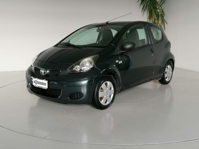 TOYOTA Aygo 1.0 12V VVT-i 3 porte Now Connect