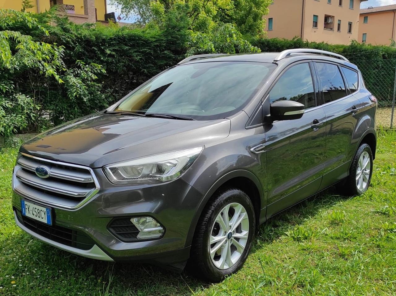 Ford Kuga 1.5 TDCI 120 CV 2WD Titanium unico proprietario