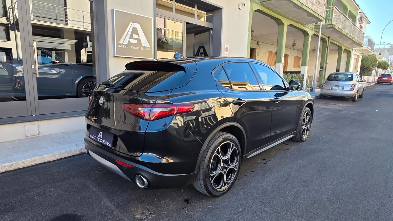 Alfa Romeo Stelvio 2.2 Turbodiesel 210 CV AT8 Q4 Executive