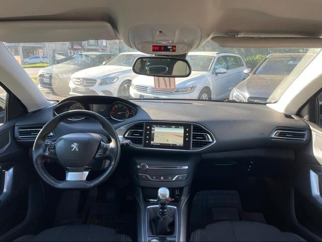 Peugeot 308 BlueHDi 120 S&S Allure