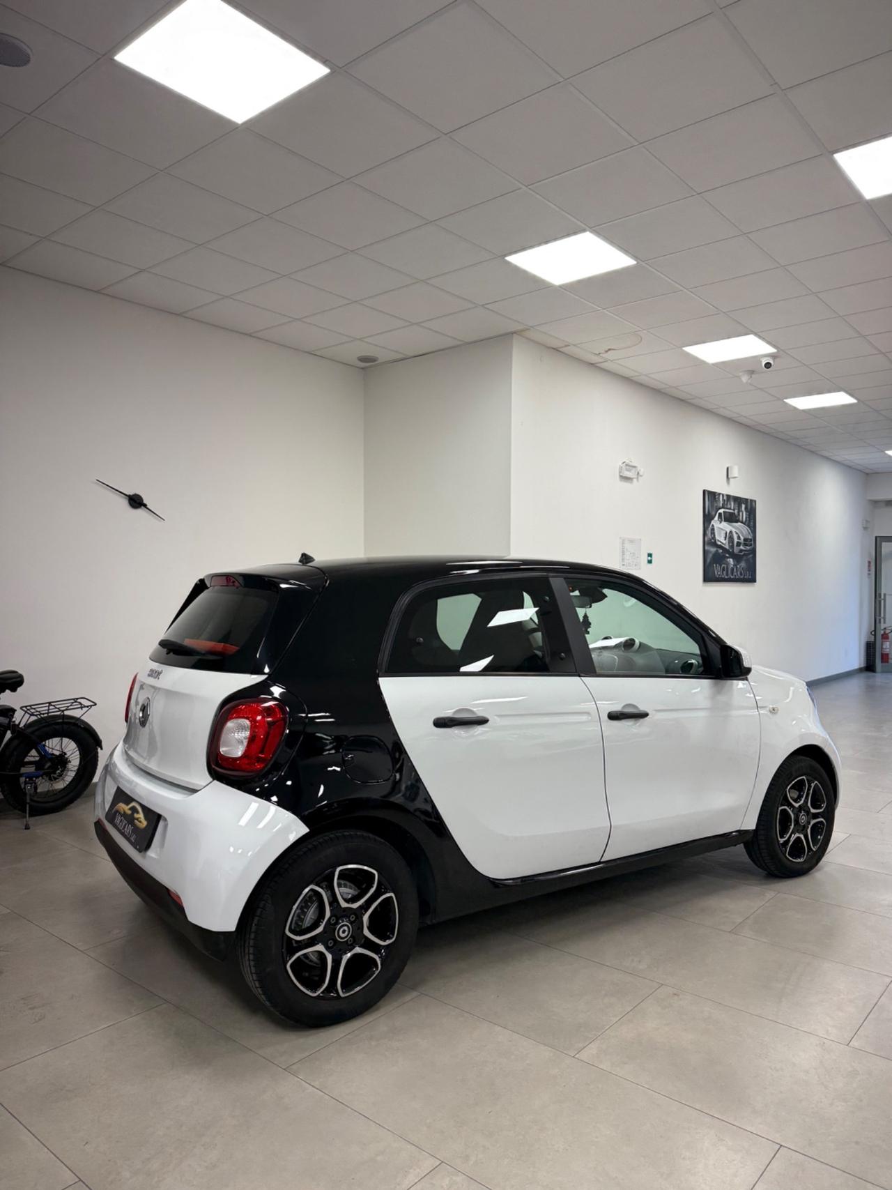 Smart ForFour 70 1.0 Passion