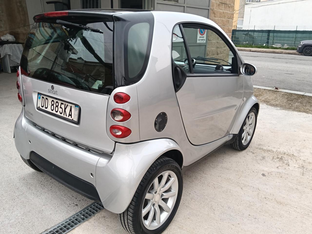 Smart ForTwo 700 coupé passion (45 kW)