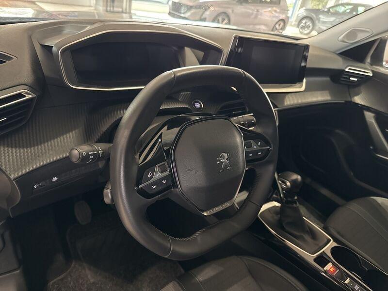 Peugeot 2008 PureTech 130 S&S Allure