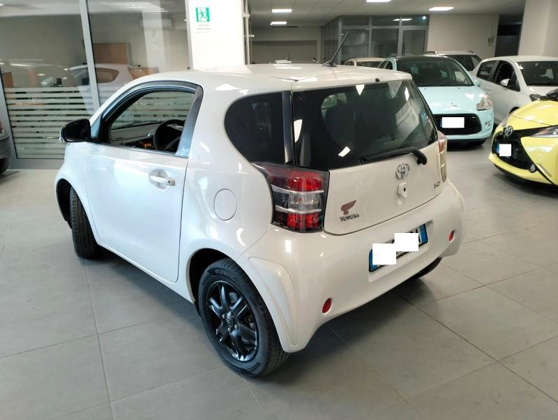 Toyota iQ 1.0 (sol) cvt E5 KM 70000