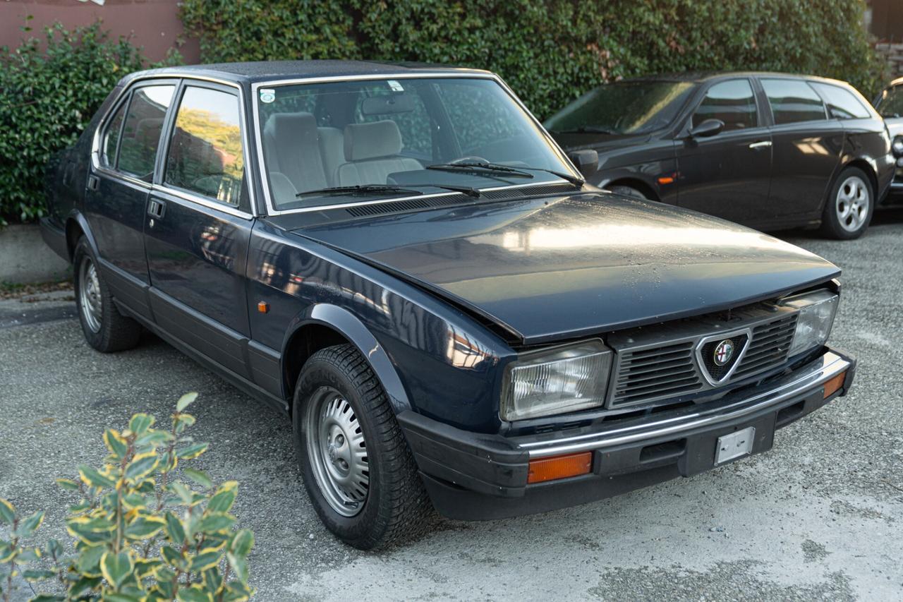 Alfa Romeo Alfetta QUADRIFOGLIO 2.0 - ALF00267
