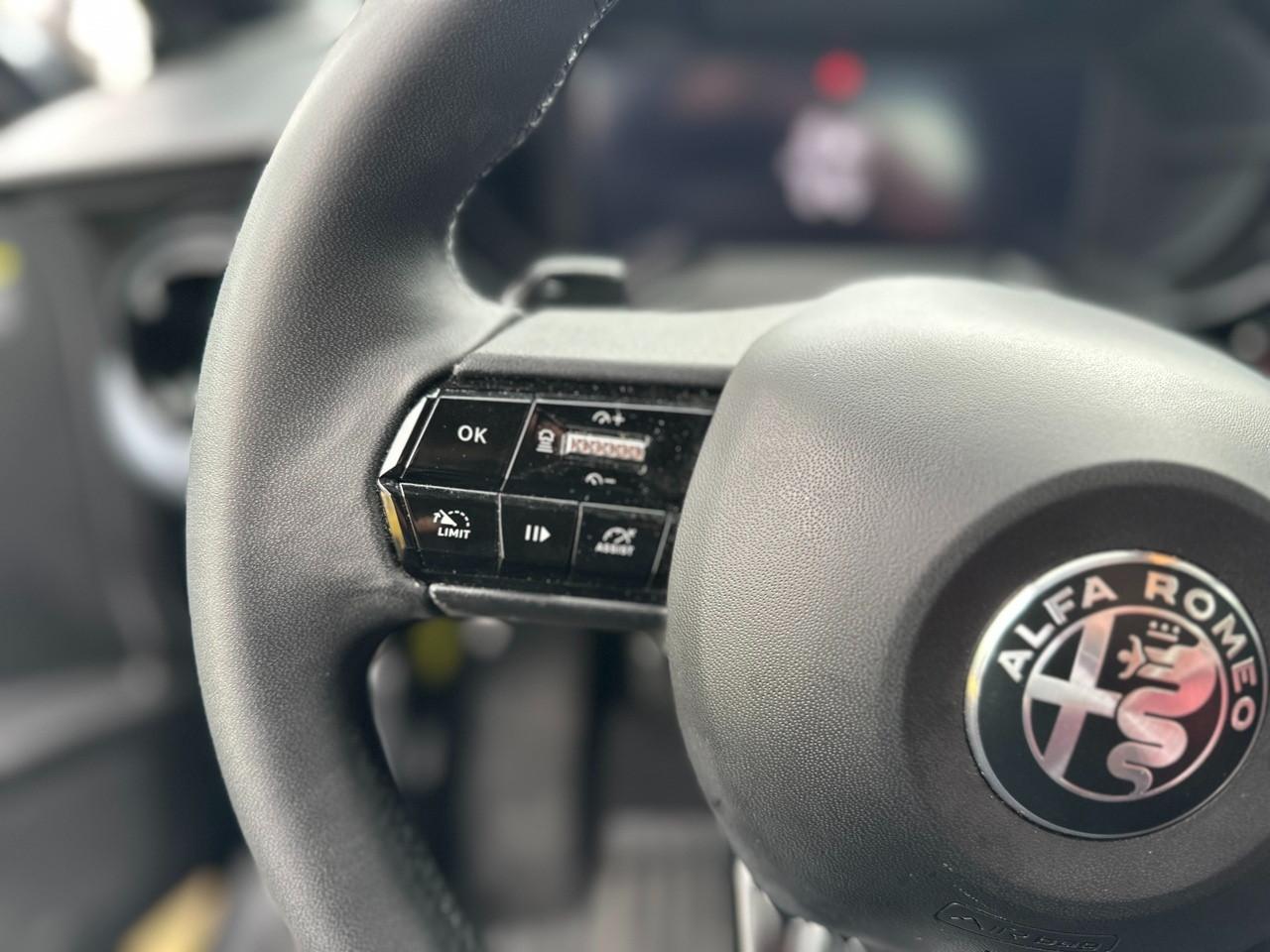 ALFA ROMEO Junior - Junior 1.2 ibrida 145cv edct6