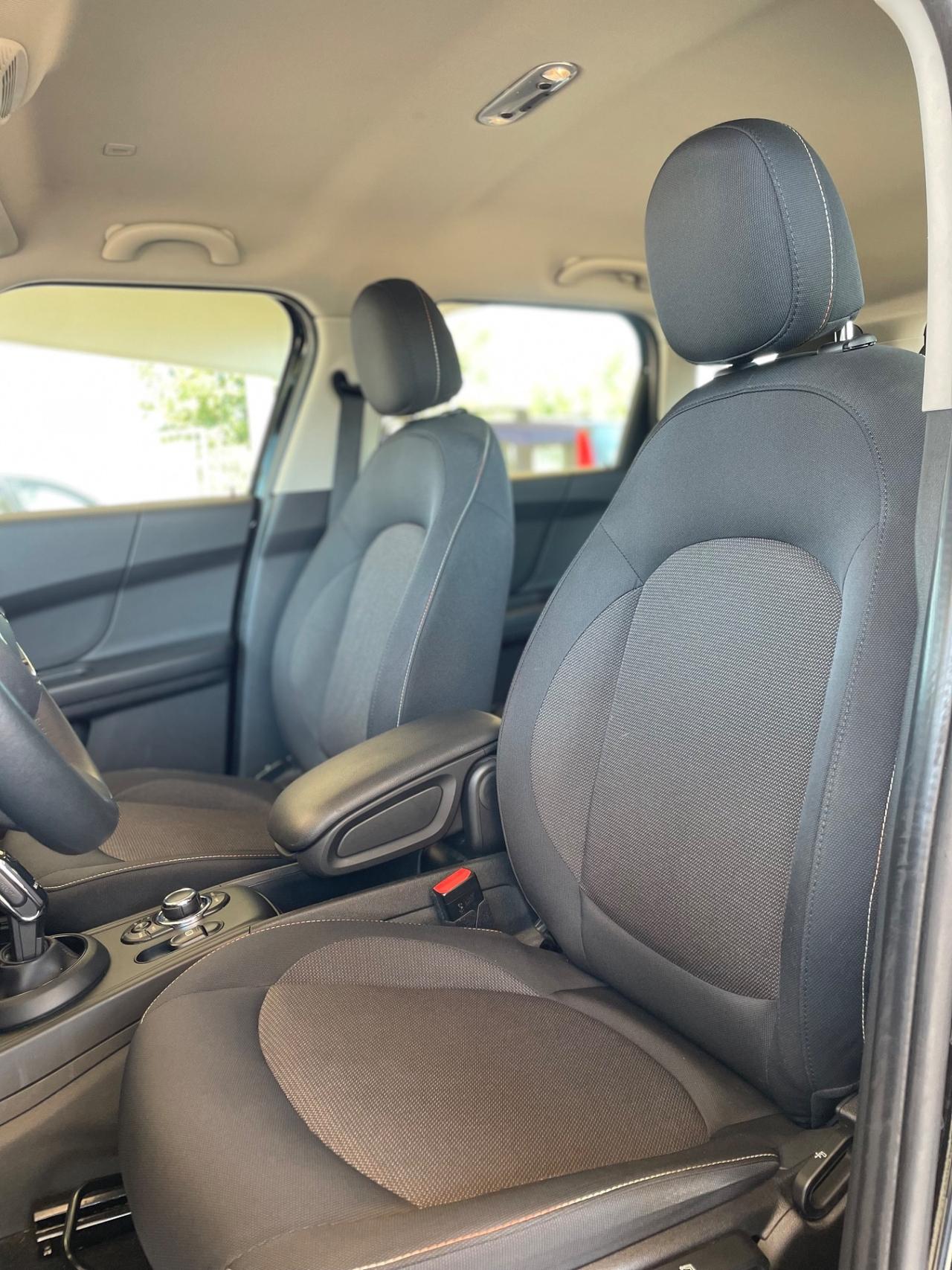 Mini One Countryman Automatica Total Black