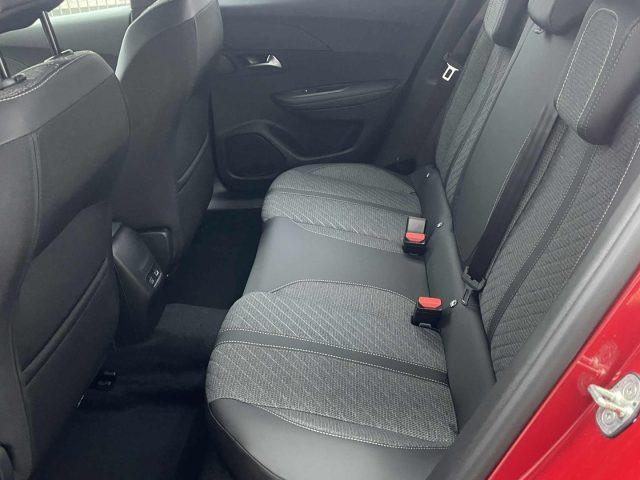 PEUGEOT 2008 Hybrid 145 e-DCS6 Allure prezzo PROMO