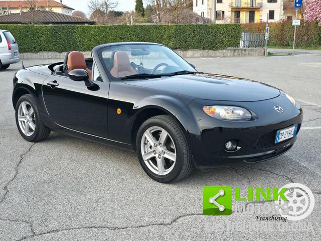 MAZDA MX-5 Roadster Coupé 1.8L Fire