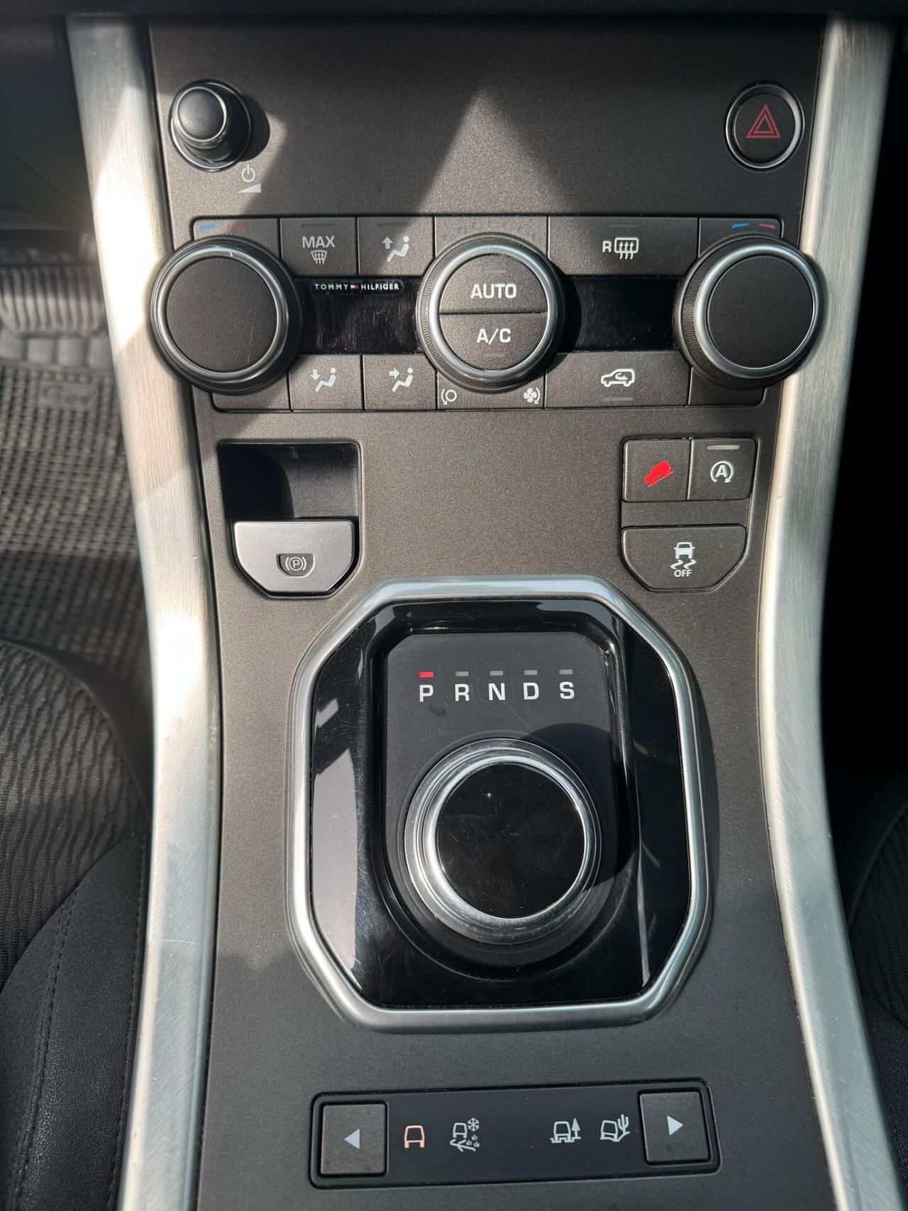 Land Rover Range Rover Evoque 2.0 TD4 150 CV 5p. Bus Edition SE