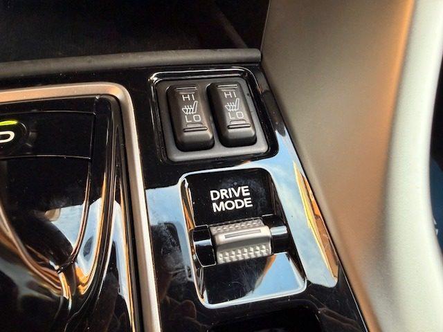 MITSUBISHI Eclipse Cross 2.4 MIVEC 4WD PHEV Instyle SDA Pack 0