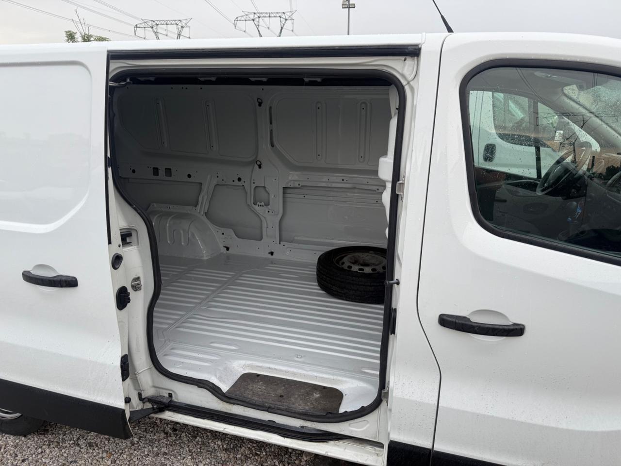Renault Trafic T29 1.6 dCi Passo Lungo 115CV Iva Compresa