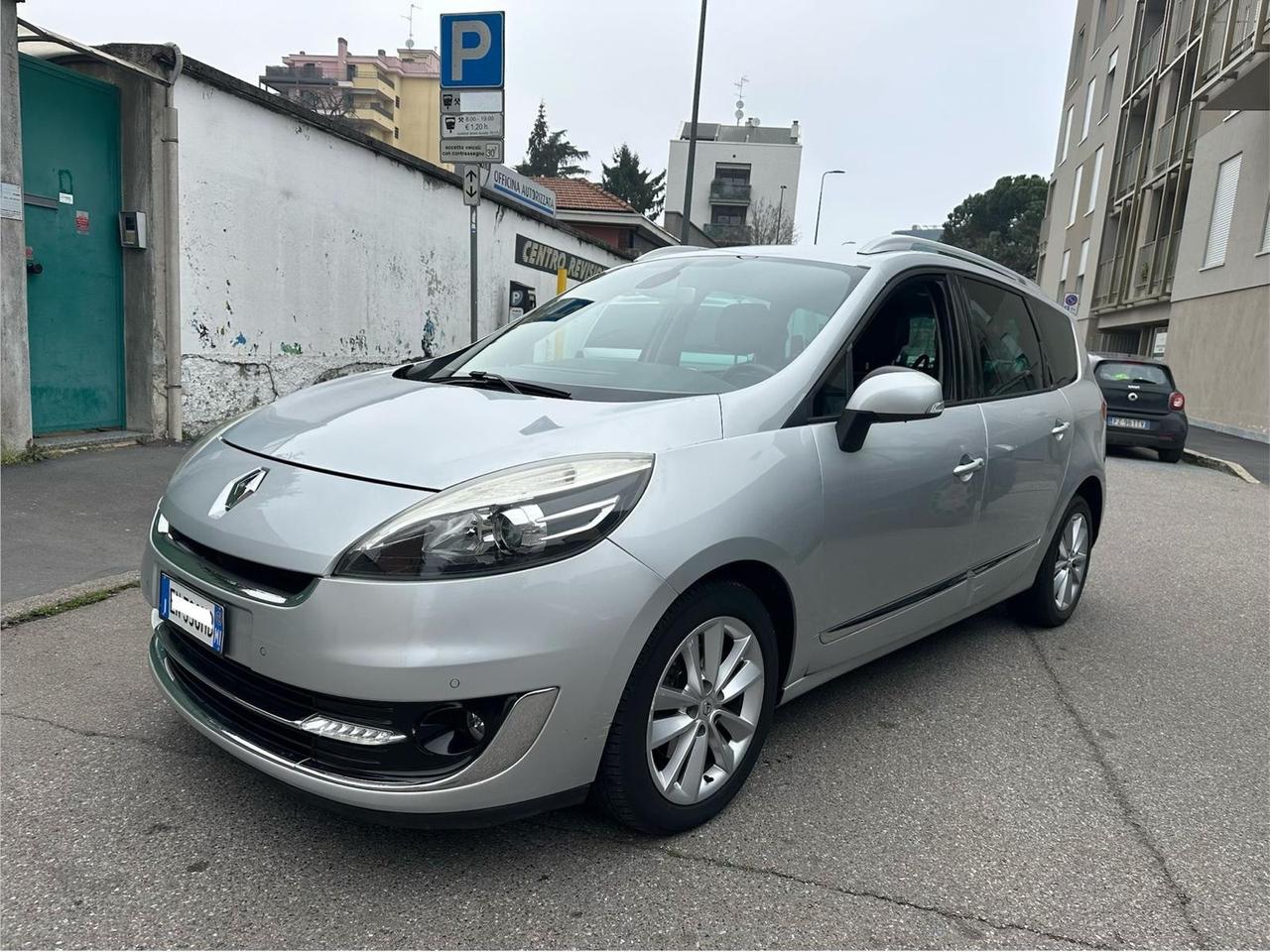 Renault Scenic Scénic 1.6 dCi 130CV Start&Stop Bose - 7 posti