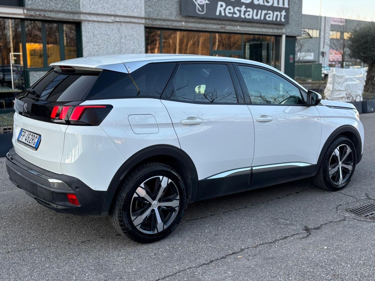 Peugeot 3008 BlueHDi 130 S&S Allure