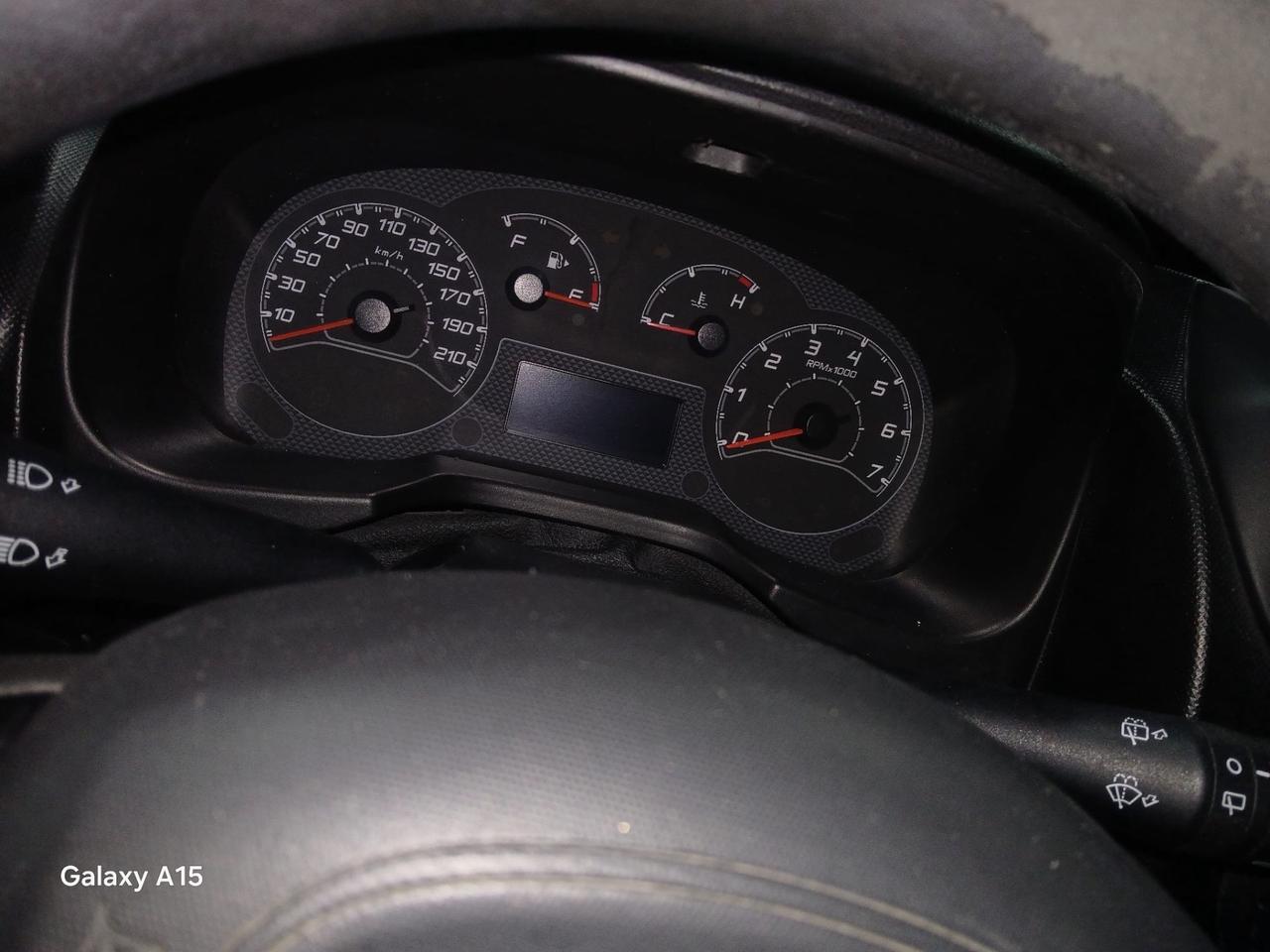 Fiat Qubo 1.3 MJT 95 CV Easy