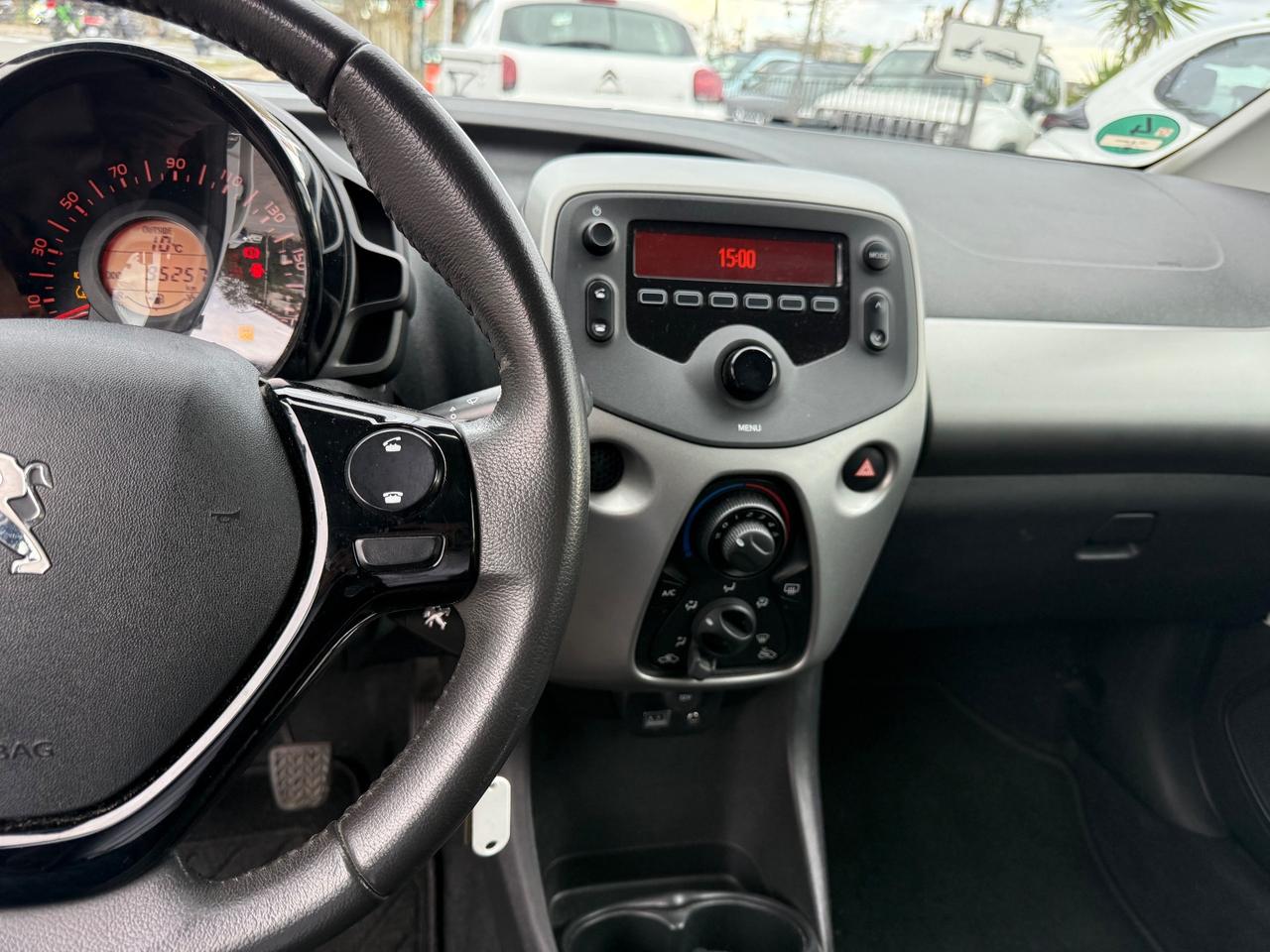 Peugeot 108 VTi 68 5 porte Allure CabrioPDC