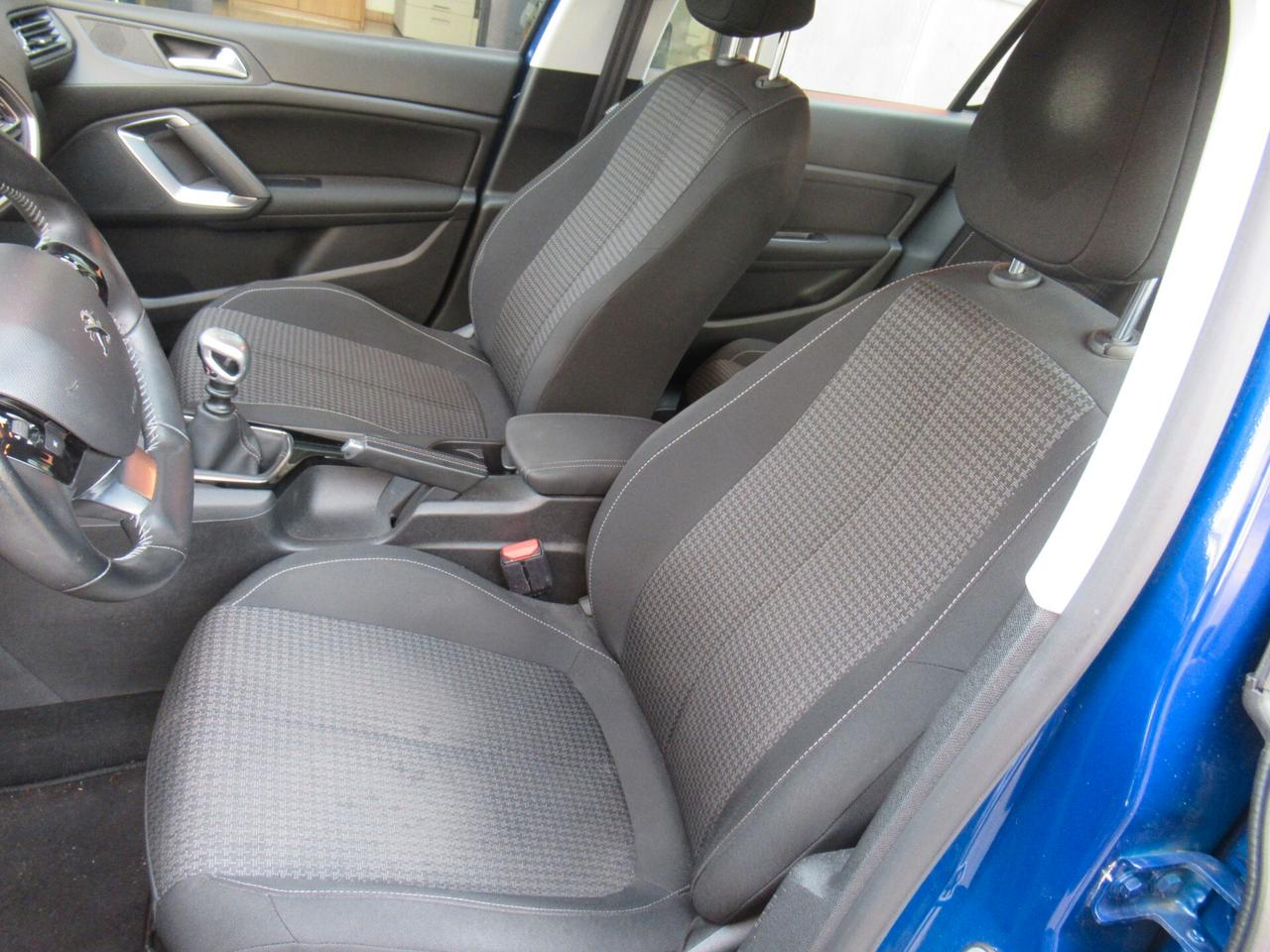 Peugeot 308 BlueHDi 130 S&S Business