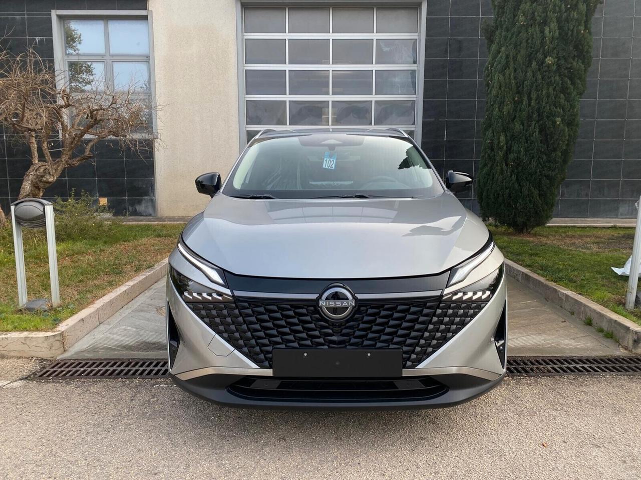 Nissan Qashqai N-Connecta MHYB 2W 140 CV