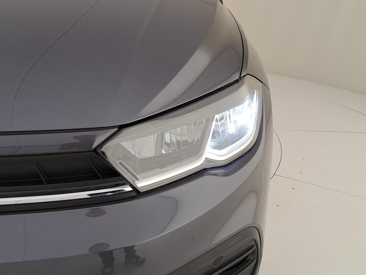 Volkswagen Polo 1.0 tsi life 95cv dsg