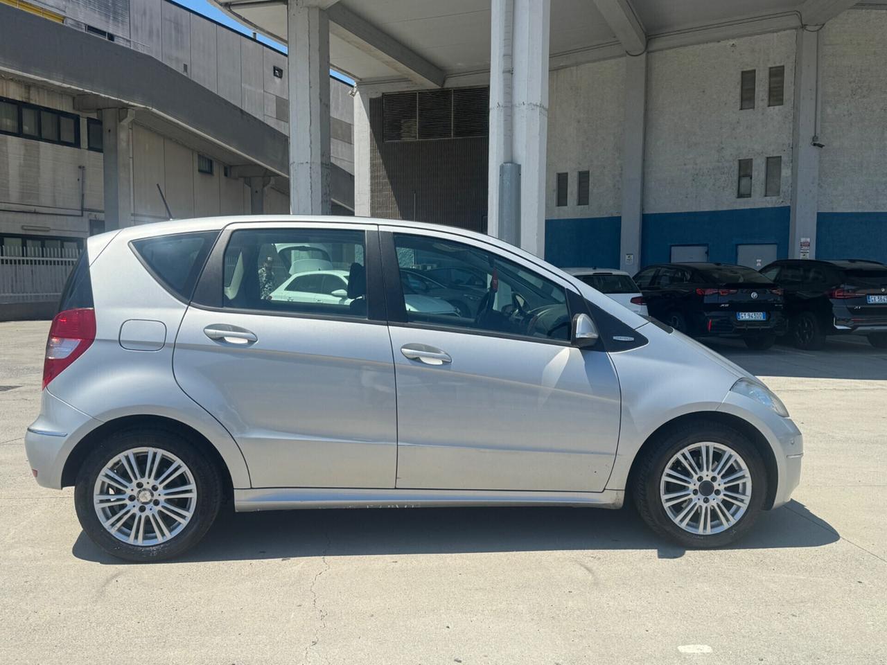 Mercedes-benz A 150 A 150 Avantgarde 2009