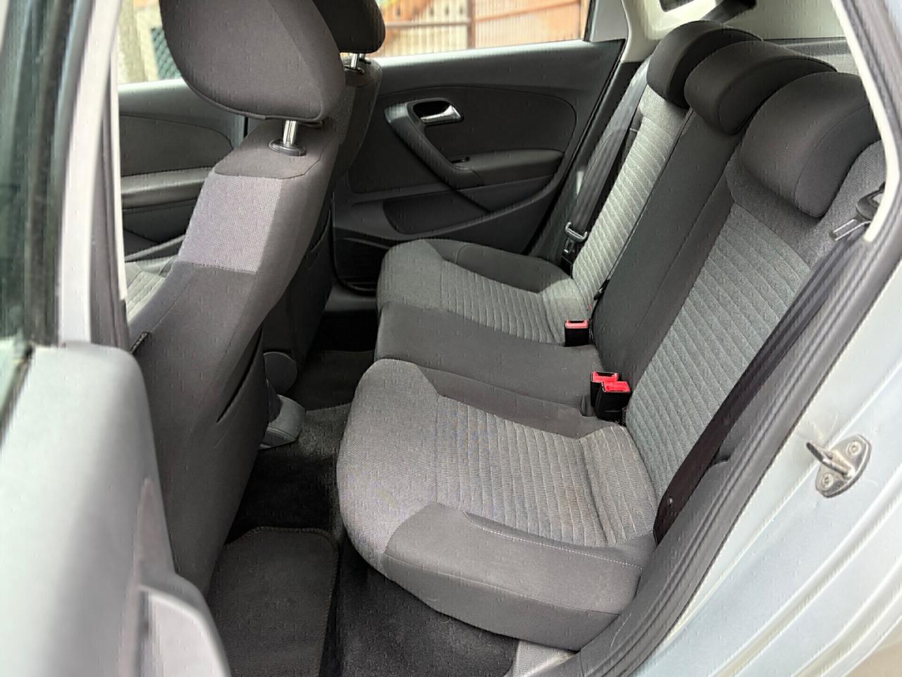 Volkswagen Polo 1.4 BENZINA 04/2010 NEOPATENTATI