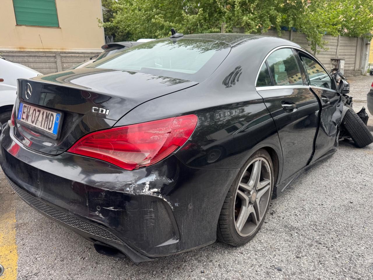 MERCEDES CLA 200 CDI SINISTRATA