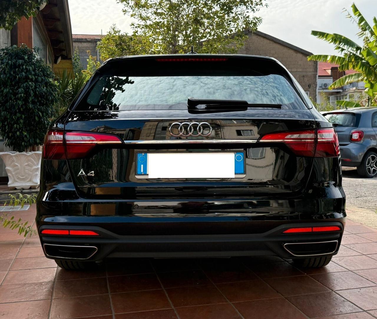 Audi A4 Avant 30 TDI/136 CV S tronic Business