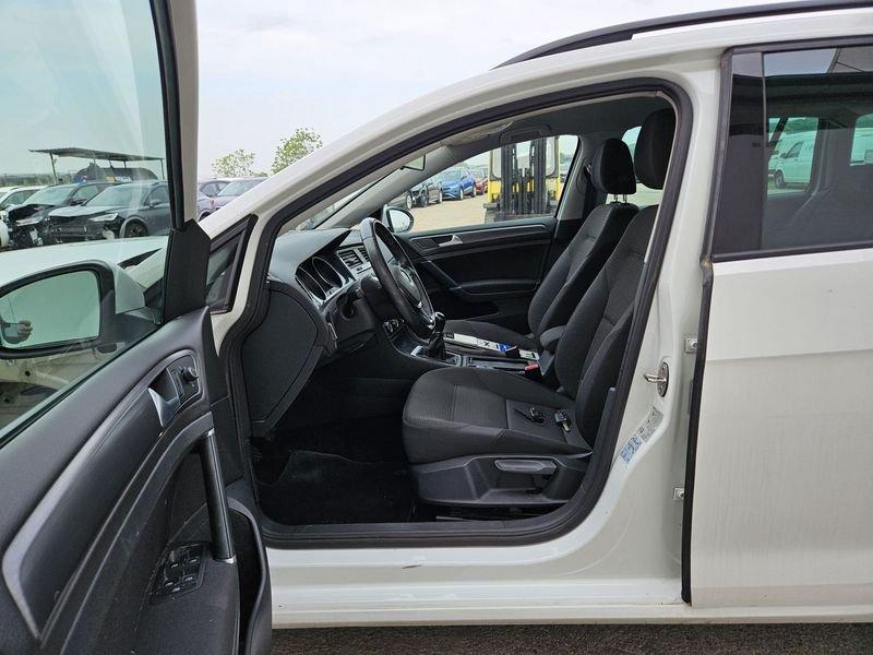 Volkswagen Golf Variant 1.6 TDI Business BMT - INCIDENTATA