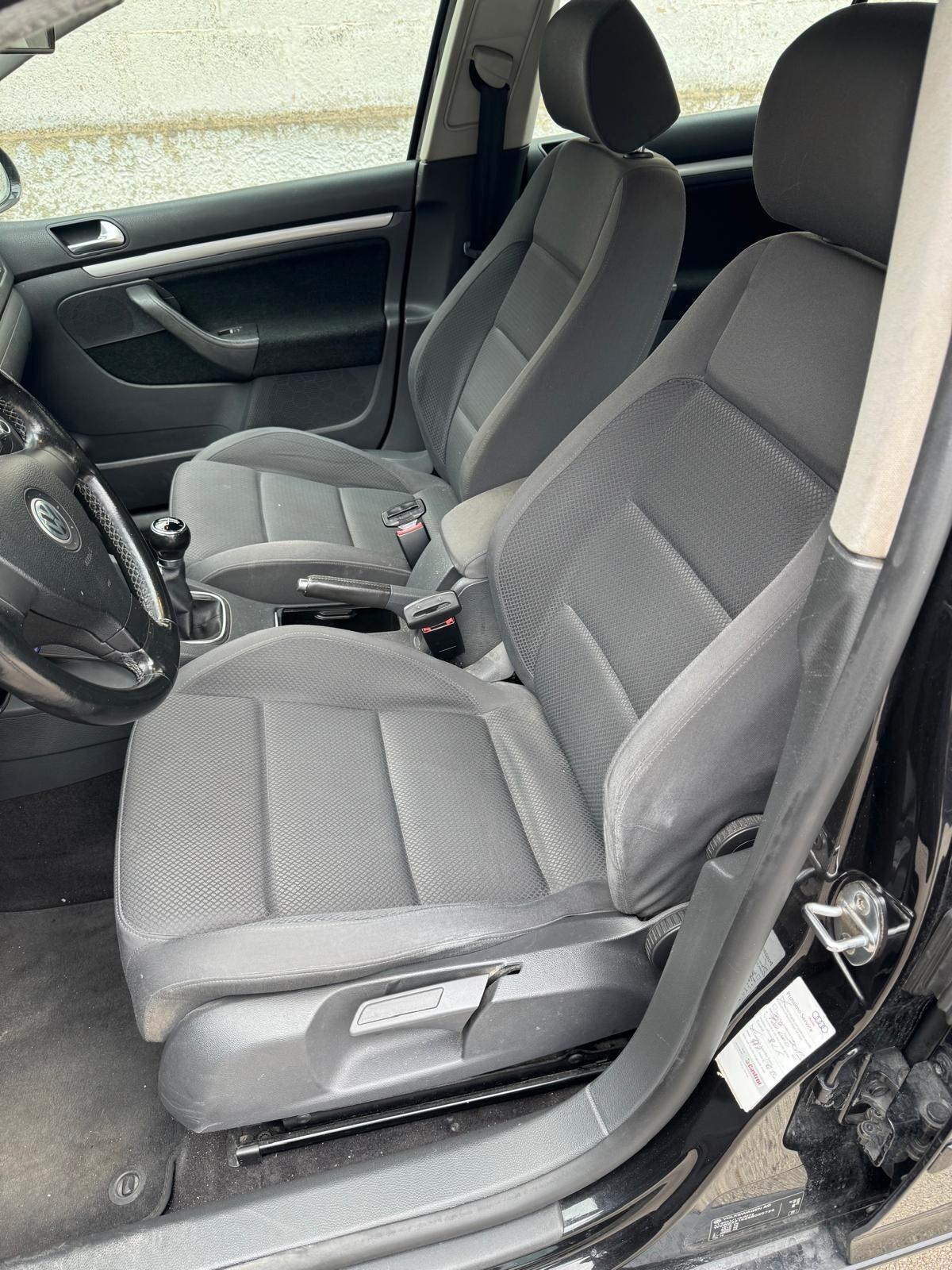 Volkswagen Golf 2.0 16V TDI 5p. Sportline