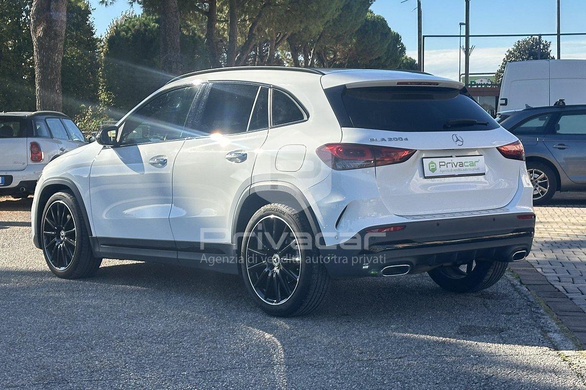 MERCEDES GLA 200 d Automatic Premium