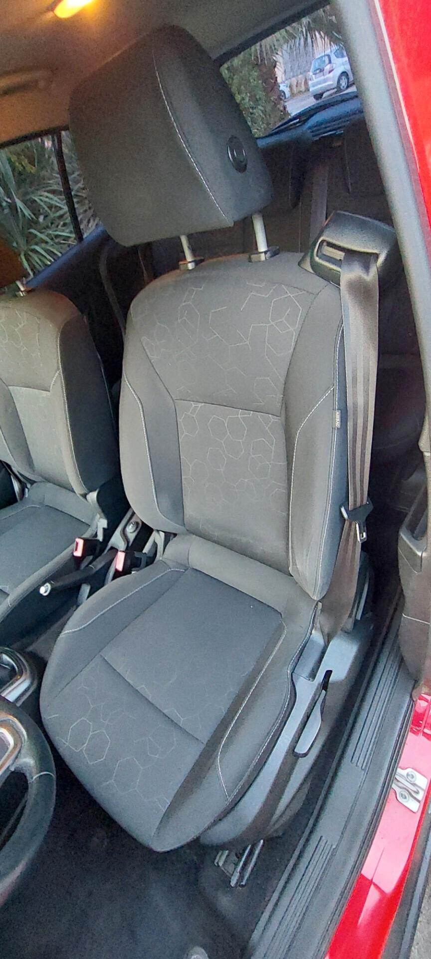 FORD B-MAX TITANIUM 1,5 DIESEL 75 CV X NEOPATENTATI TELEFONO CRUISE CONTROL IMPECCABILE