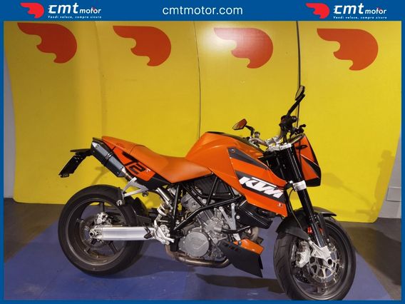 KTM 990 Super Duke - 2005