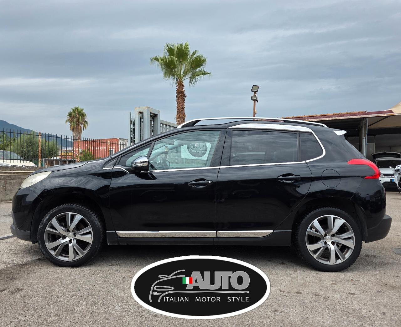 Peugeot 2008 1.6 e-HDi 115 CV Stop&Start Féline