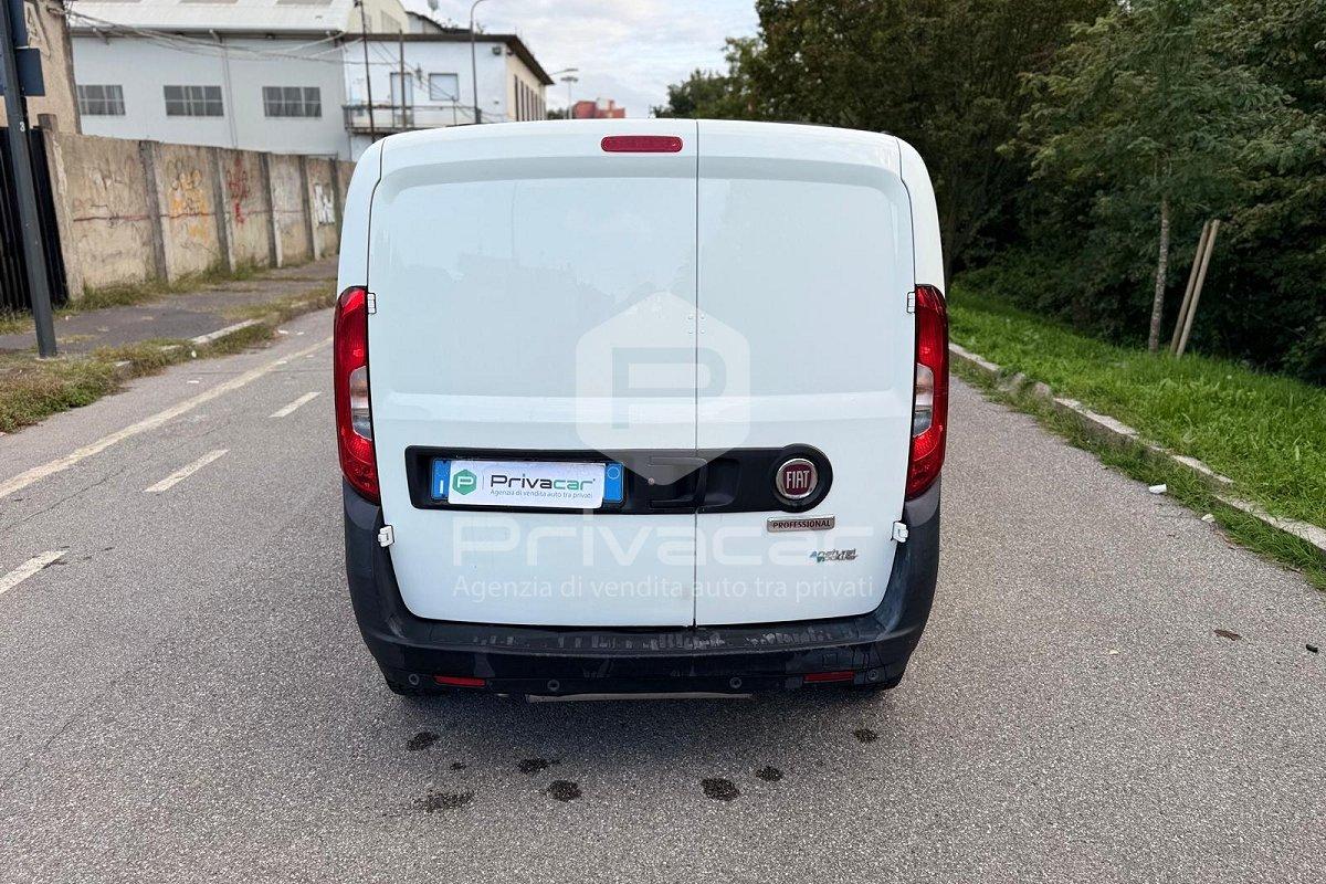 FIAT Doblò 1.4 T-Jet Natural Power PL-TN Cargo Maxi Lam.SX 3posti