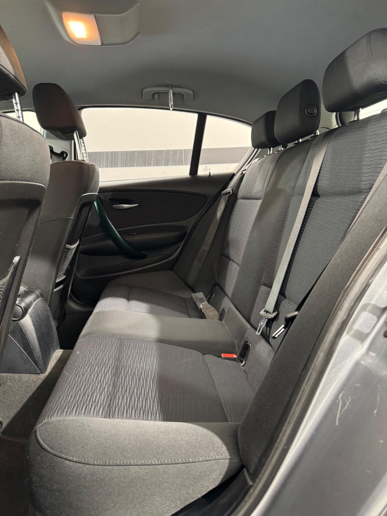 Bmw 116 116i cat 5 porte Futura* NEOPATENTATI* * REGALO SPECIALE DA AUTOWEB *