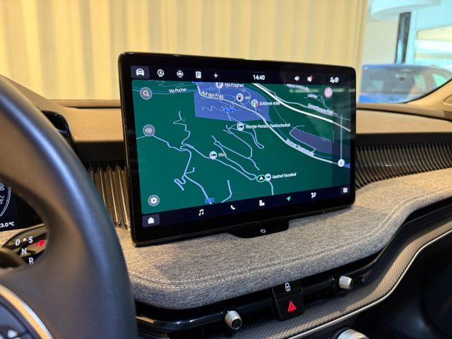 SKODA Superb 2.0 TDI DSG Wagon Selection Camera DAB+ LED Navi