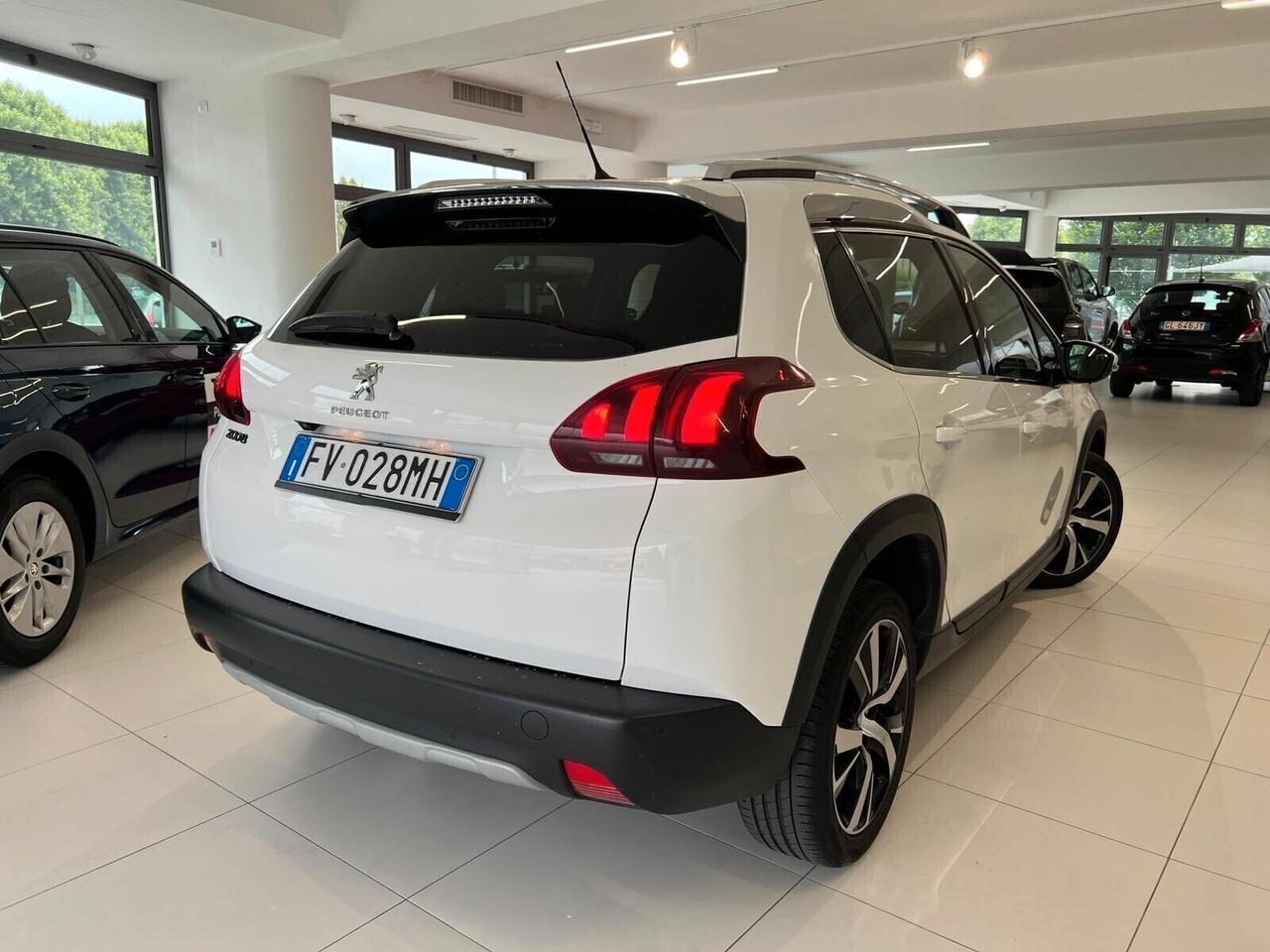 Peugeot 2008 BlueHDi 120 EAT6 S&S Allure