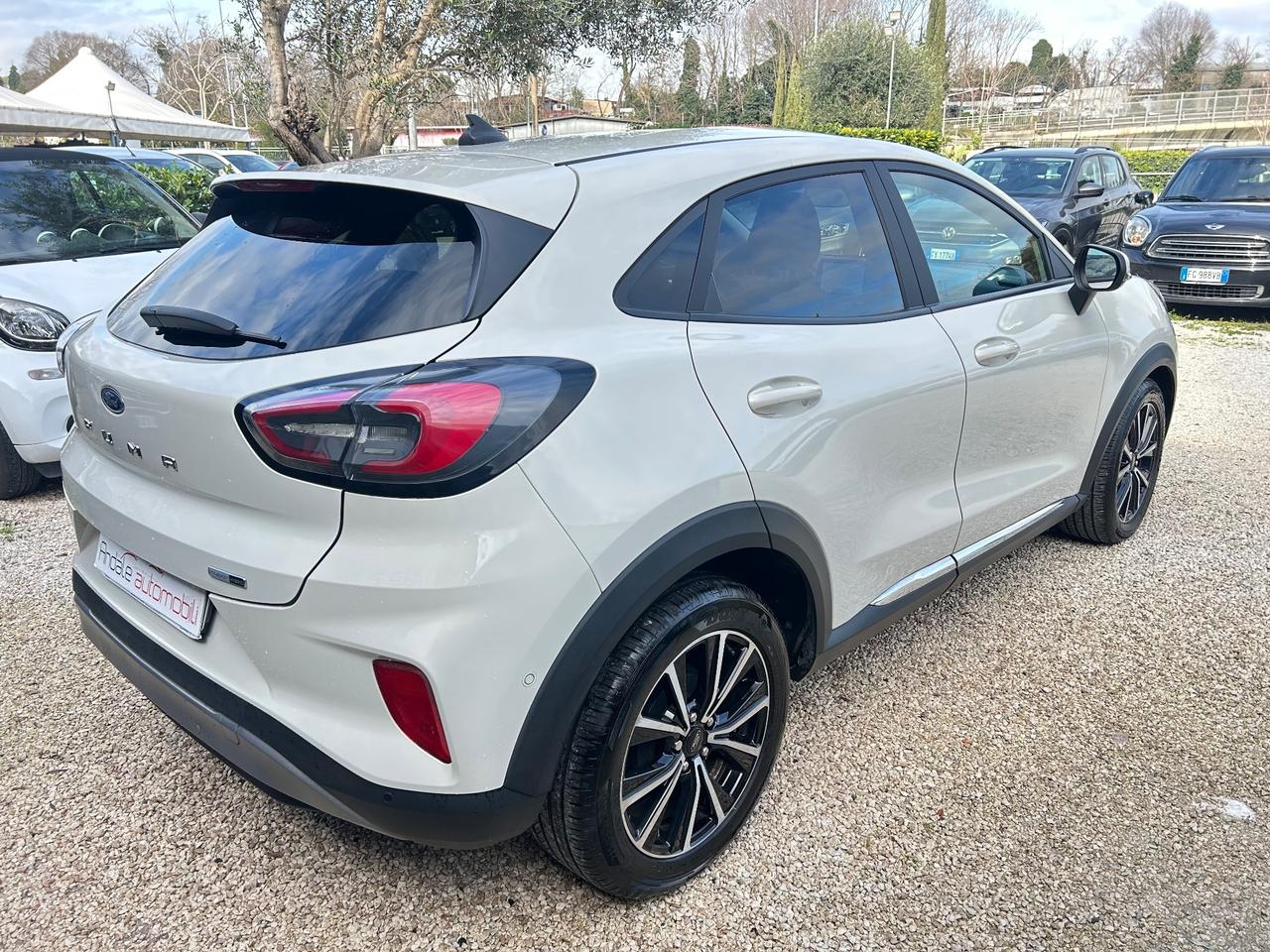 Ford Puma 1.0 Hybrid Titanium FULL