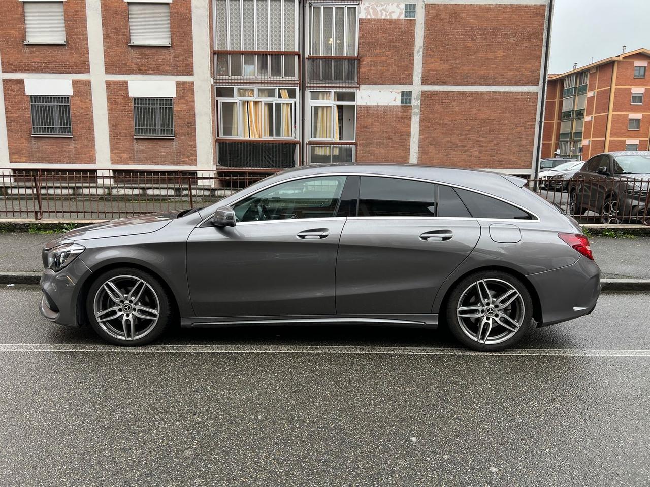 Mercedes-Benz CLA 200 D Premium