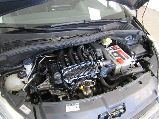 PEUGEOT 208 1.2 VTi 82 CV 5 porte