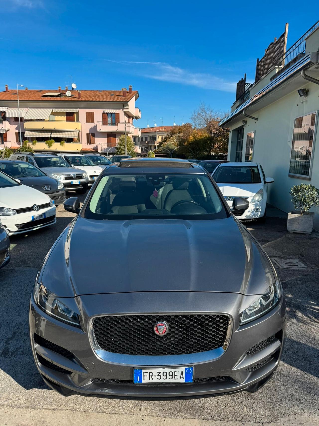 Jaguar F-Pace 2.0 D 180 CV AWD Portfolio