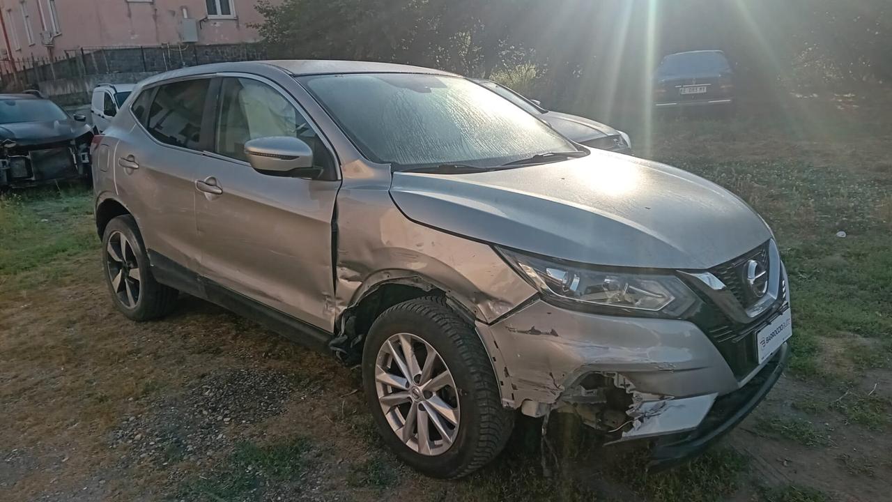 Nissan Qashqai 1.5 dCi Acenta SINISTRATO